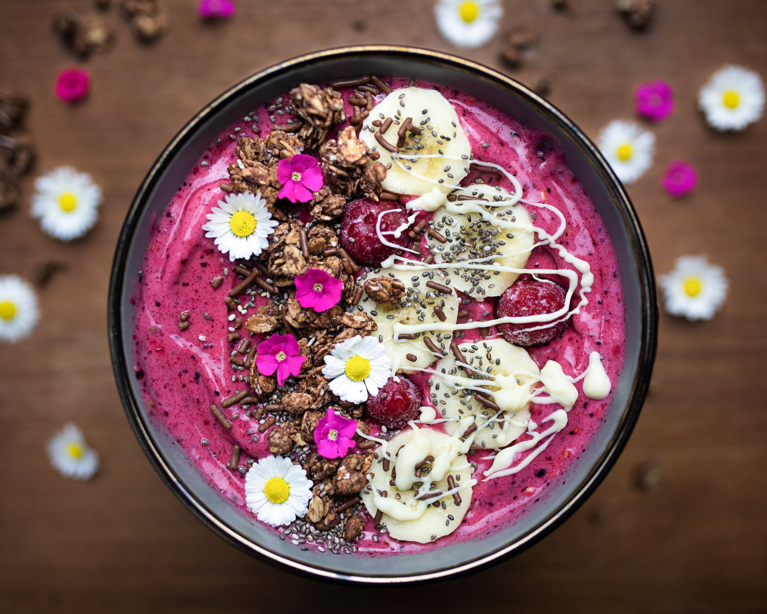 Smoothie Bowl mit Beeren